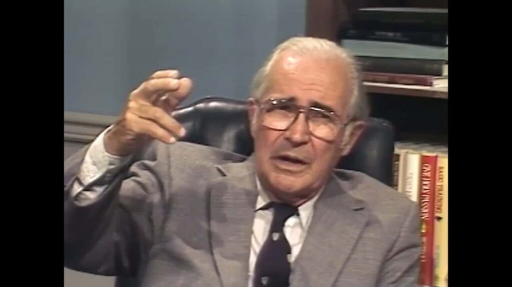 L’histoire pathétique de la conversion à l’islam du plus grand égyptologue français : Maurice Bucaille