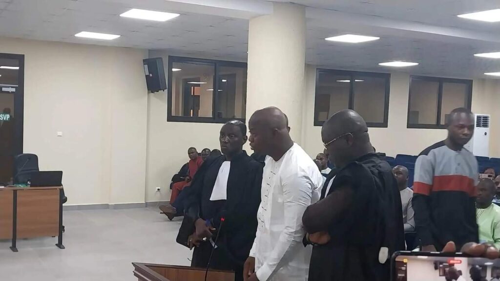Charles Wright à la barre : Un fait historique (par Abdoulaye Condé)