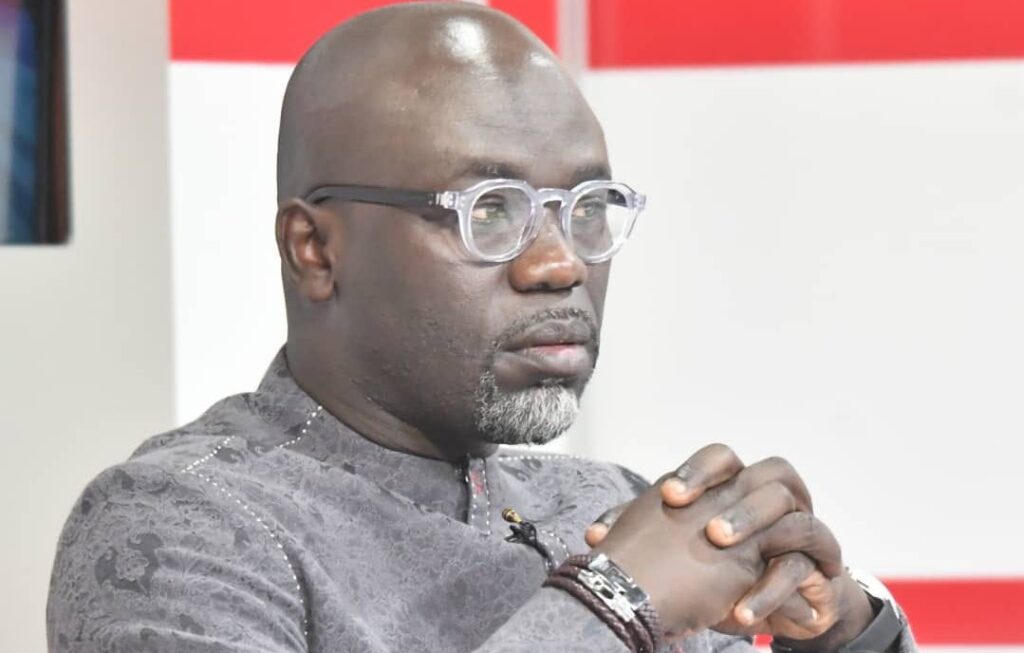 Érosion de la démocratie sénégalaise : Cheikh Yérim Seck accuse le rebelle Ousmane Sonko et son Pastef