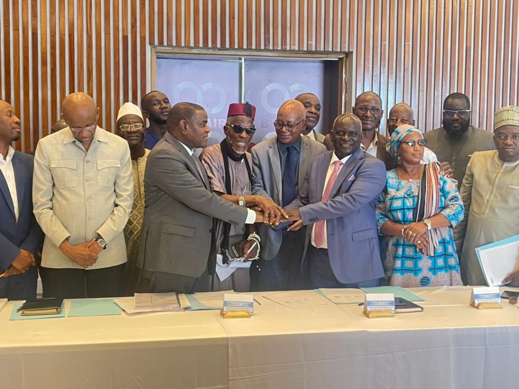 Engagement d’Elhadj Habib Hann pour l’Unification du Patronat: Accord Historique entre la FEPAMINES et la Chambre des Mines
