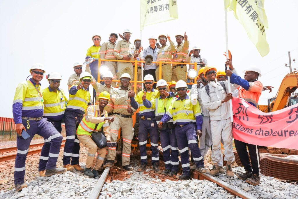 CBG finalise la modernisation stratégique de la voie ferrée de Boké