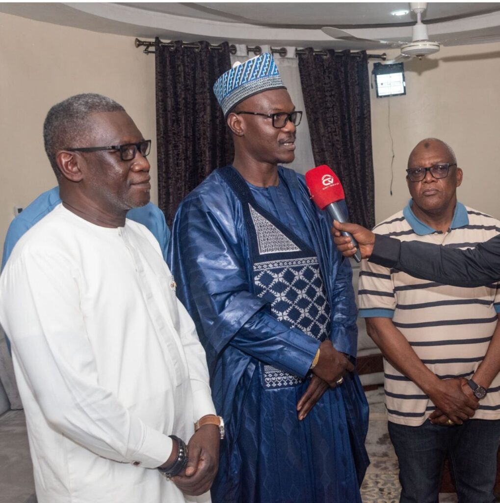 Ahmed Kanté à la rencontre de la mémoire vivante à Bamako